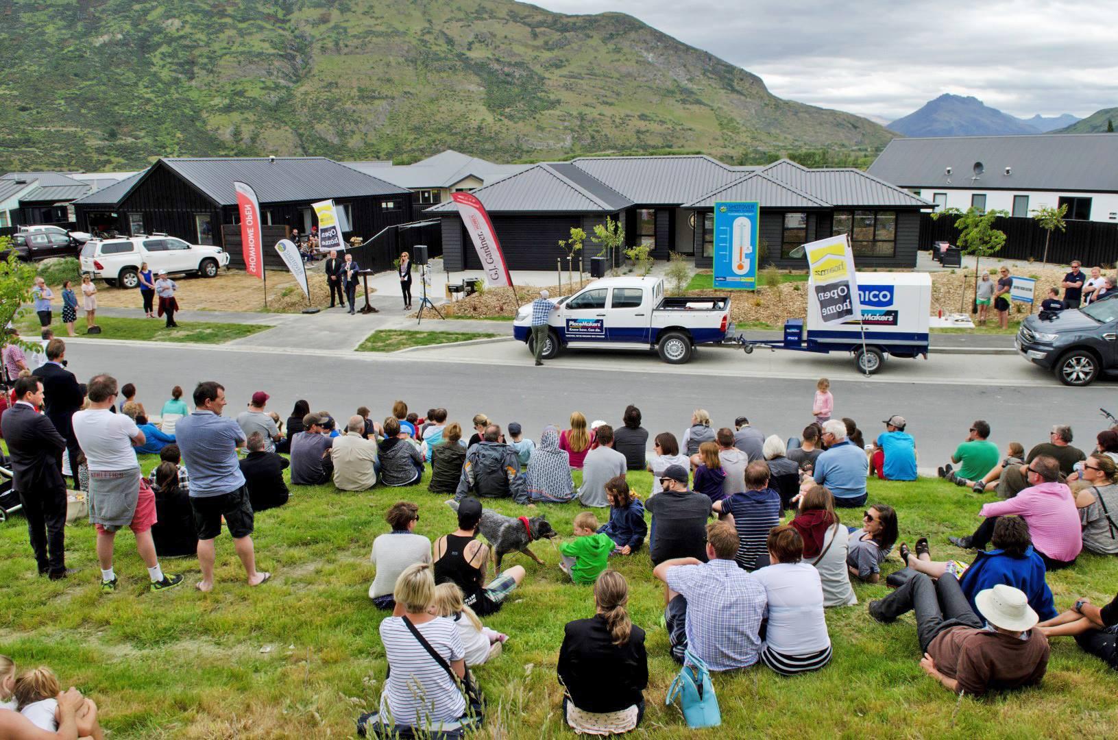 Shotover Primary House Auction