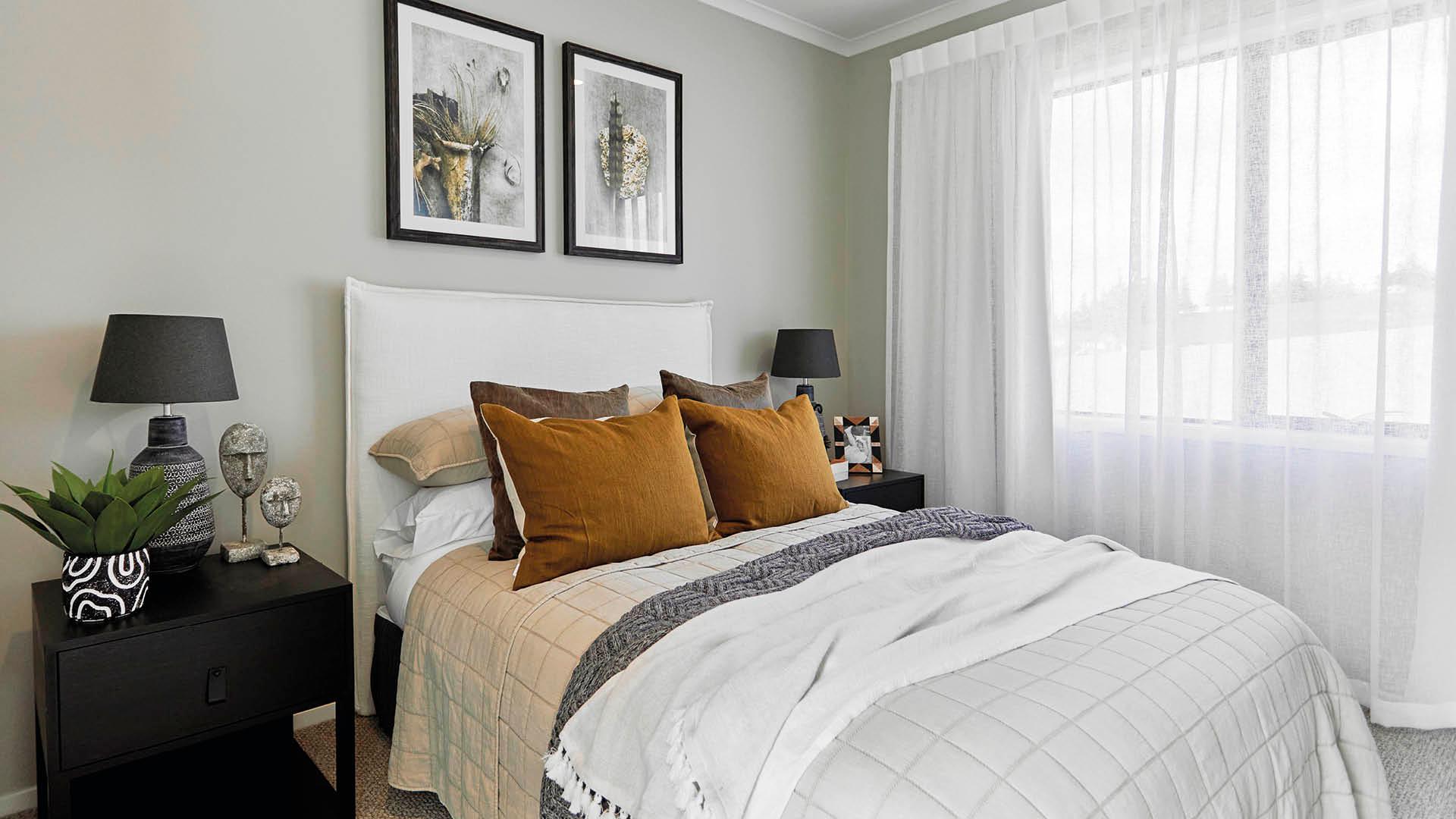 Oakbridge Four-Bedroom Stunner image, index 2