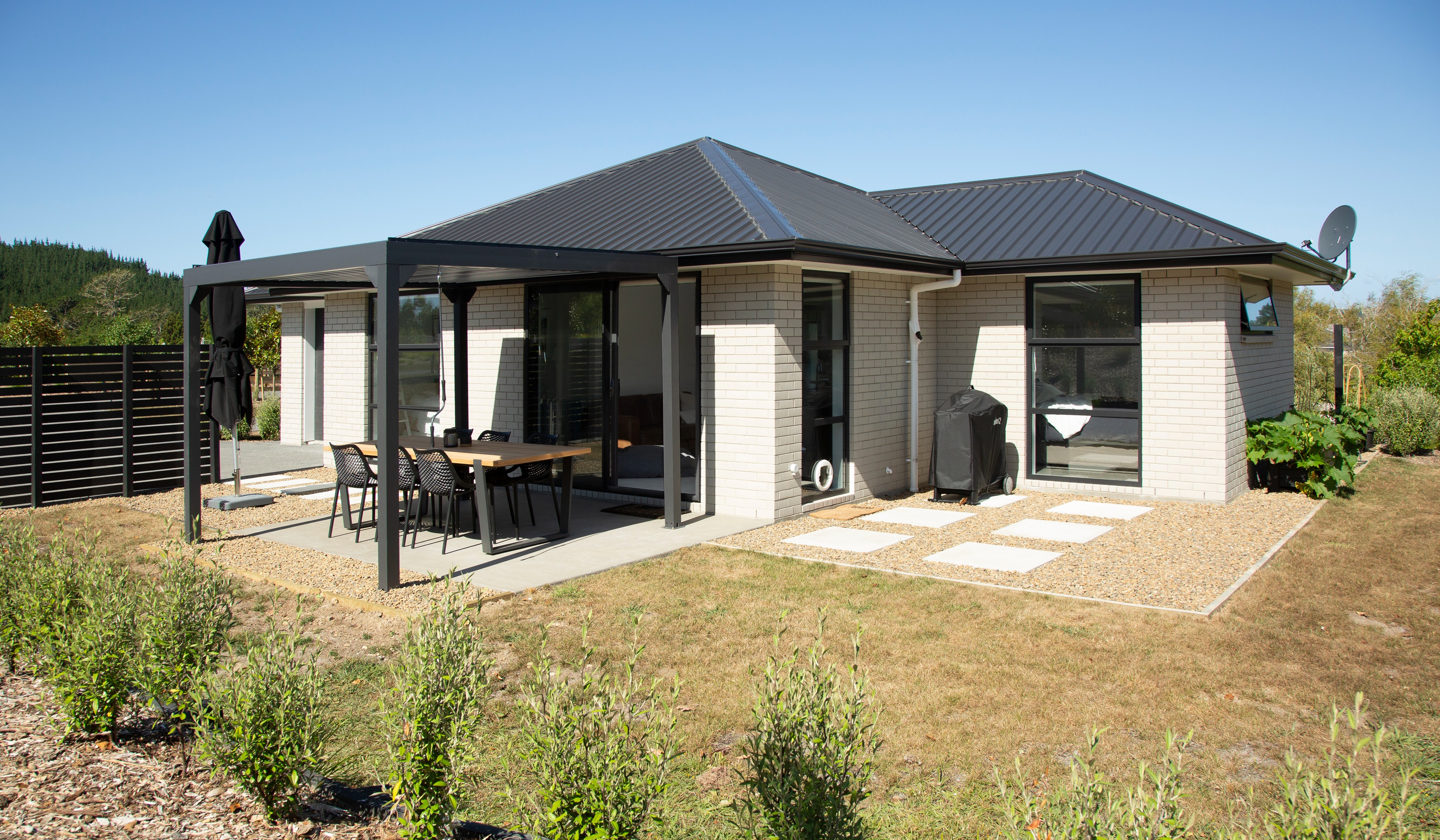 Mark and Leannes Minor Dwelling-01