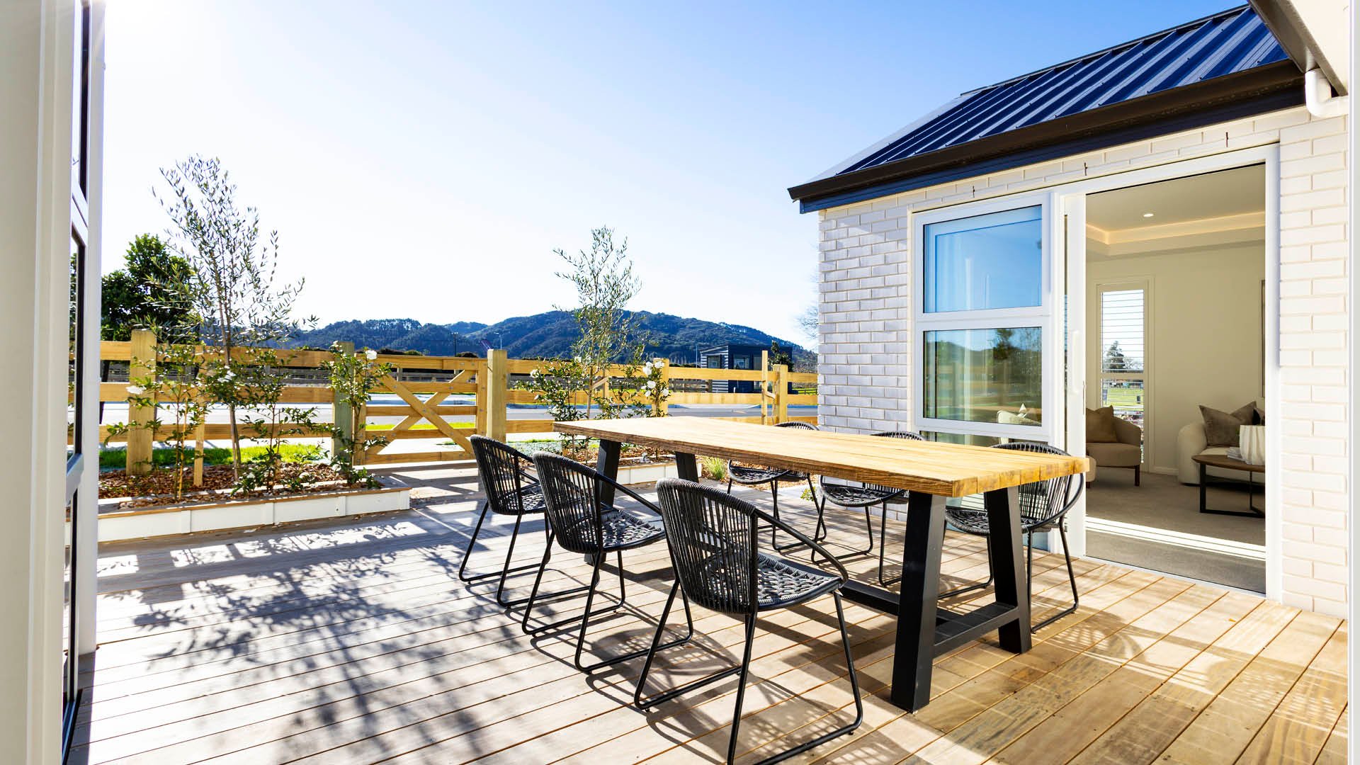 SH-MK-Clevedon-Country-Charm-23-1