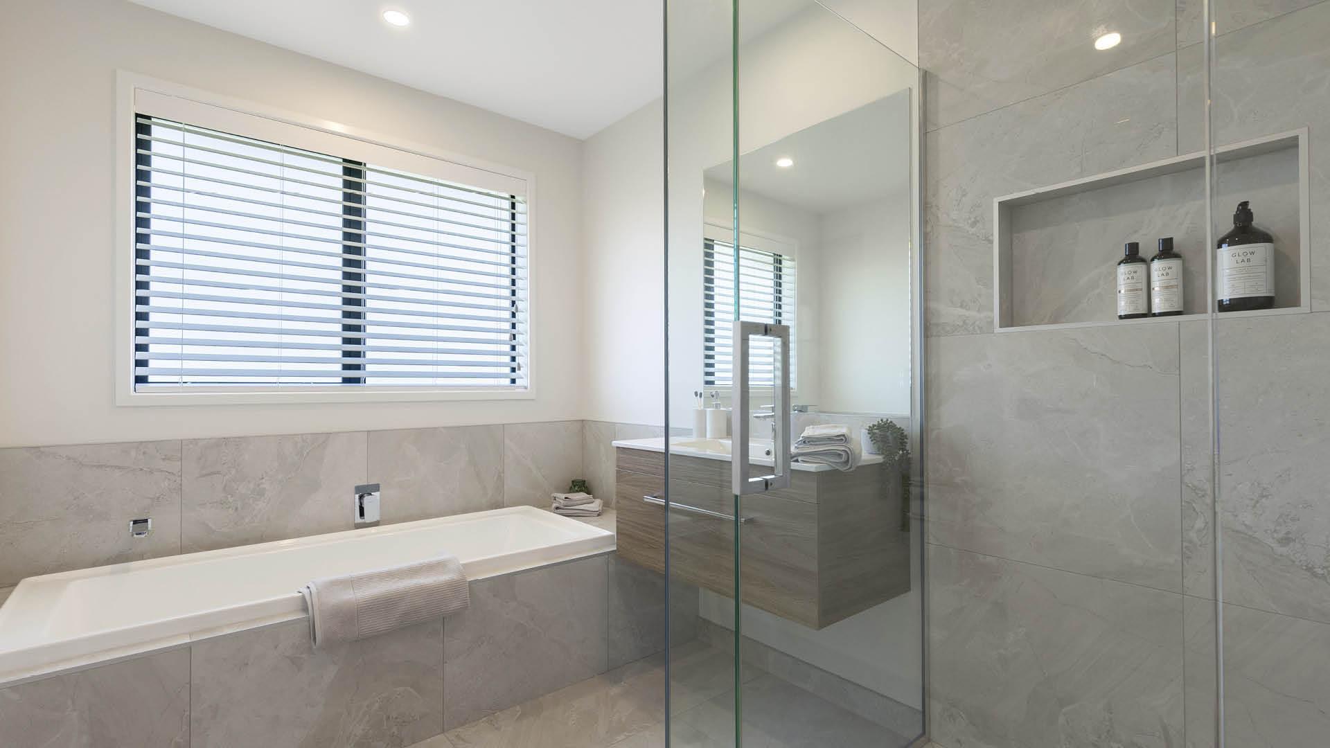 8 CM-18775 CM Showhome - bathroom