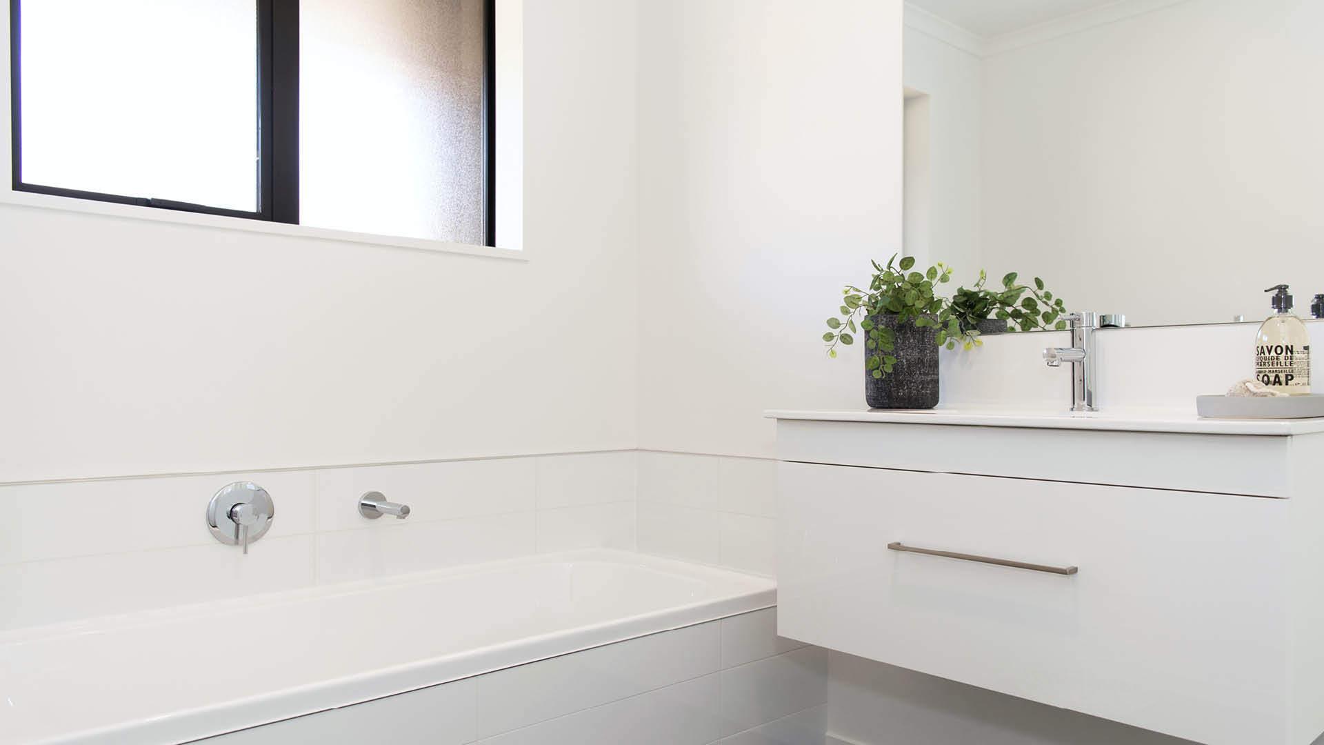 9-GJ-Lovelock-Bathroom(Clone) - 48333363576