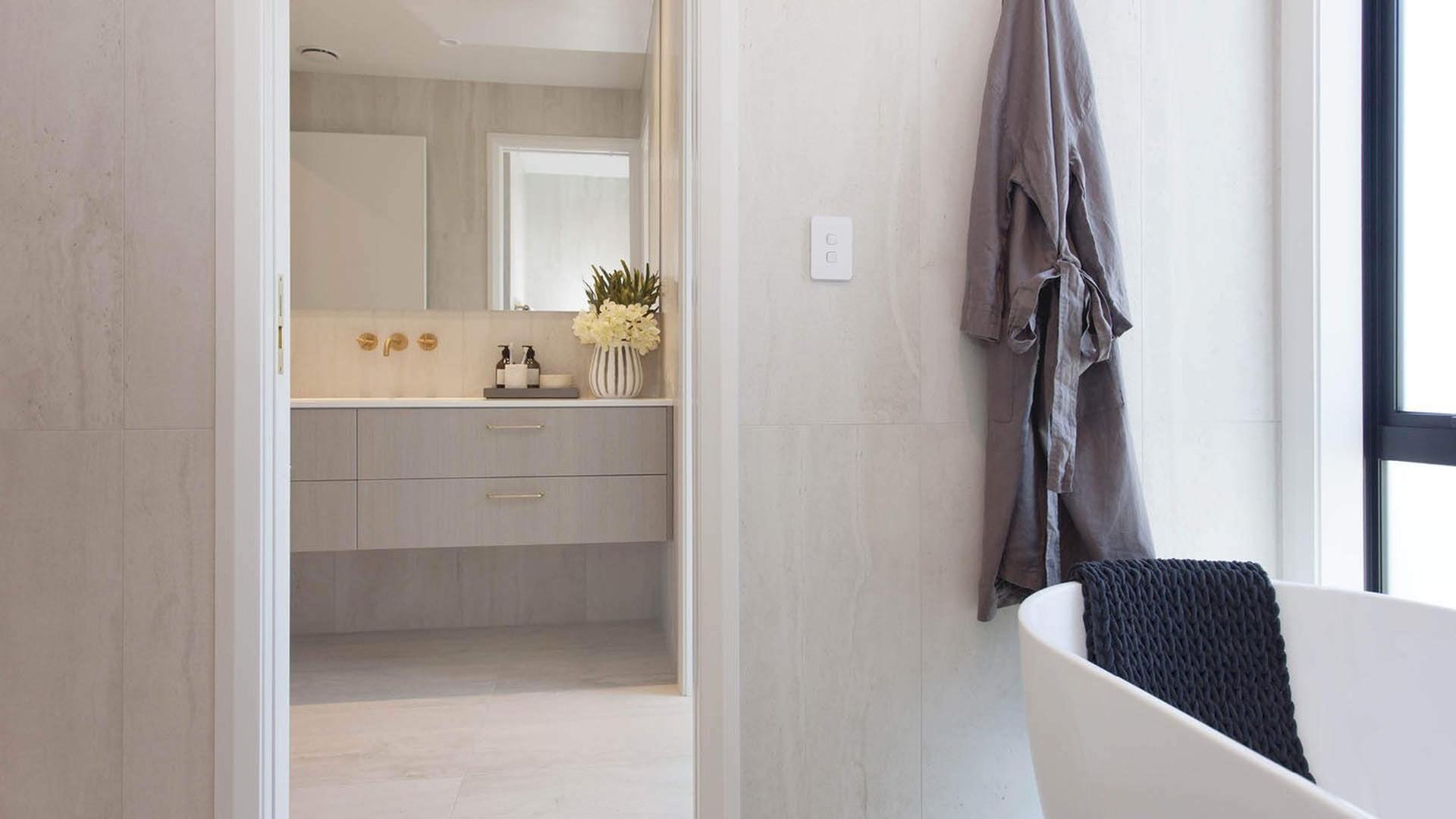 Bathroom | Change Request-50196450437