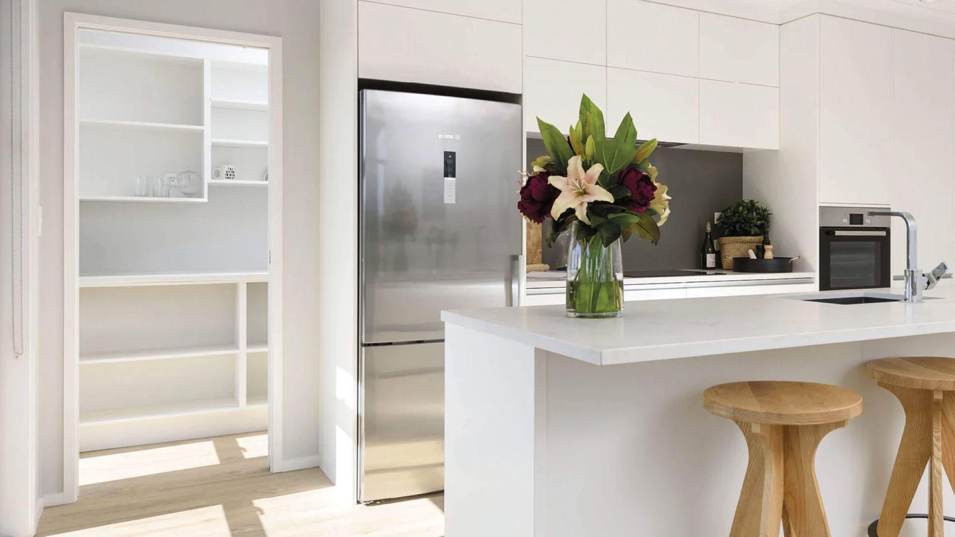 Pearse - kitchen - 63367890745