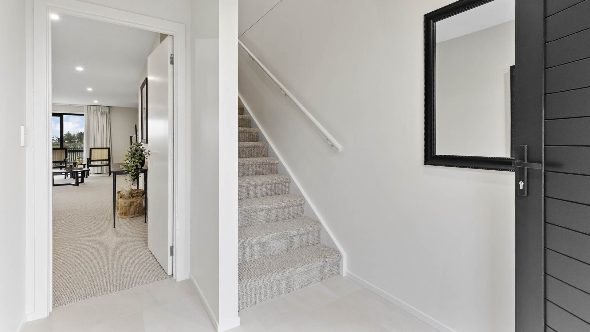 11-GJ-Kaukau-Entry - 47917040526