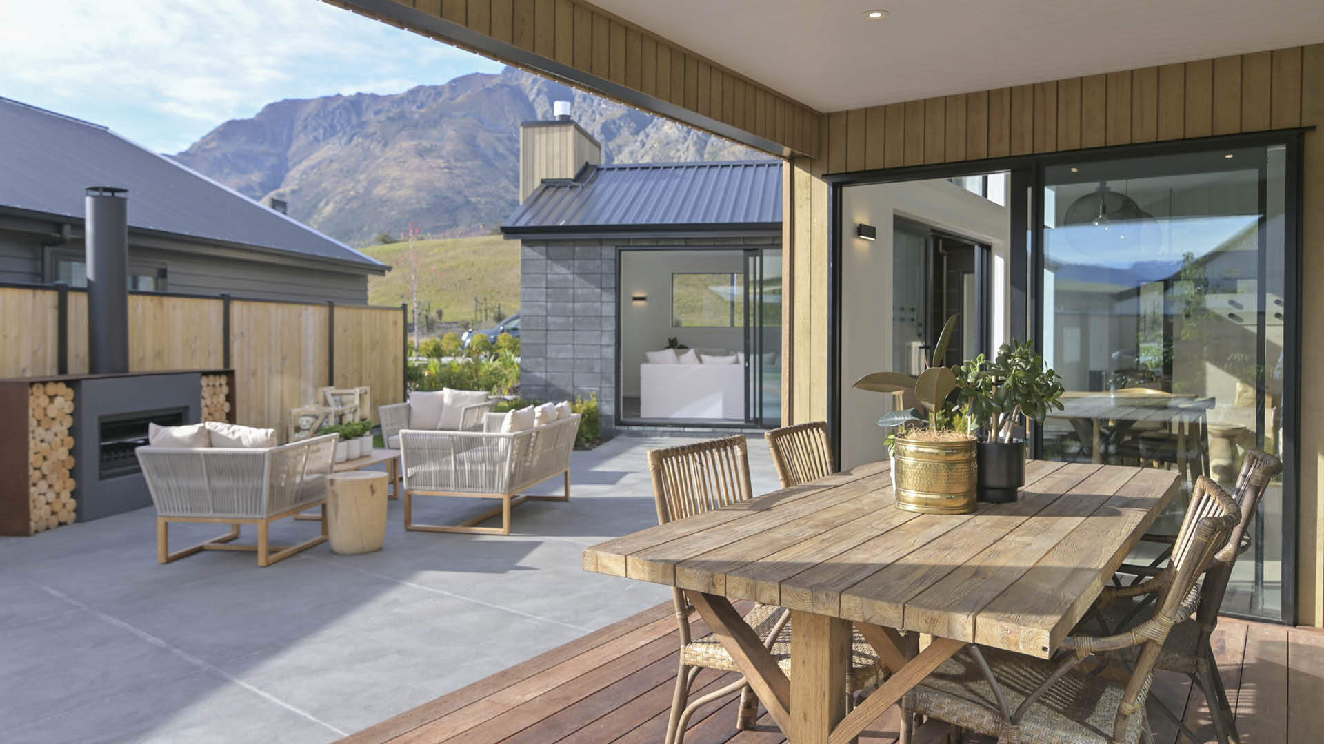 Stunning Outdoor Living Spaces