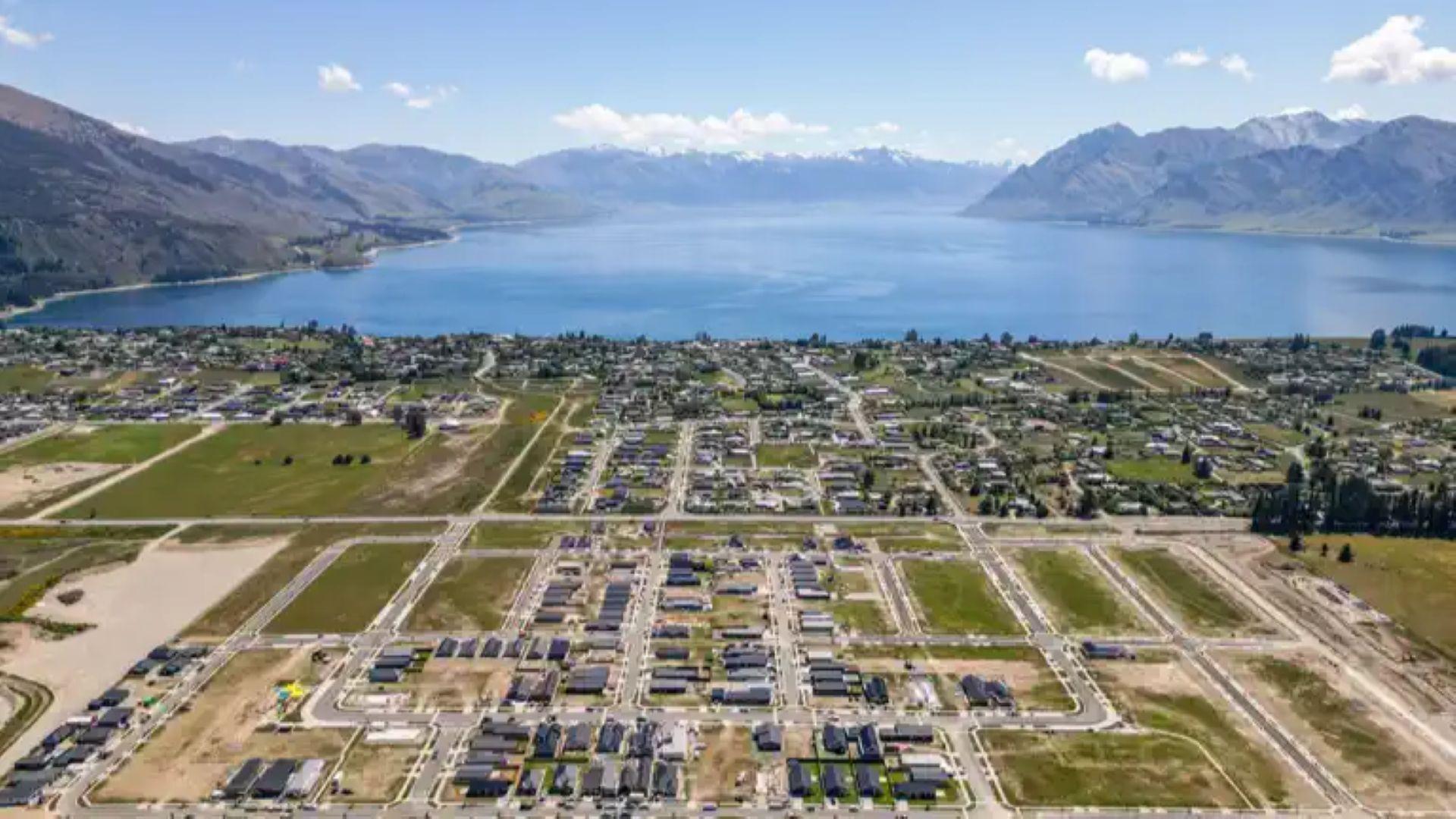 WK-17603 Hero shot - Longview