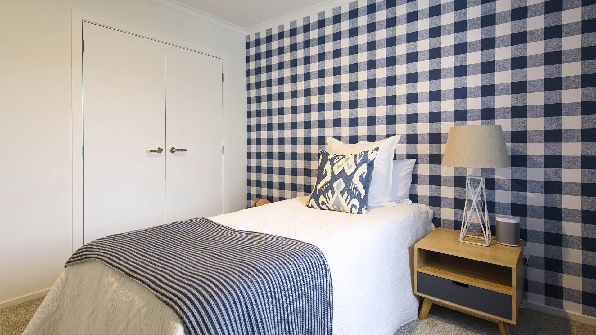 10-GJ-Rutherford-Bedroom