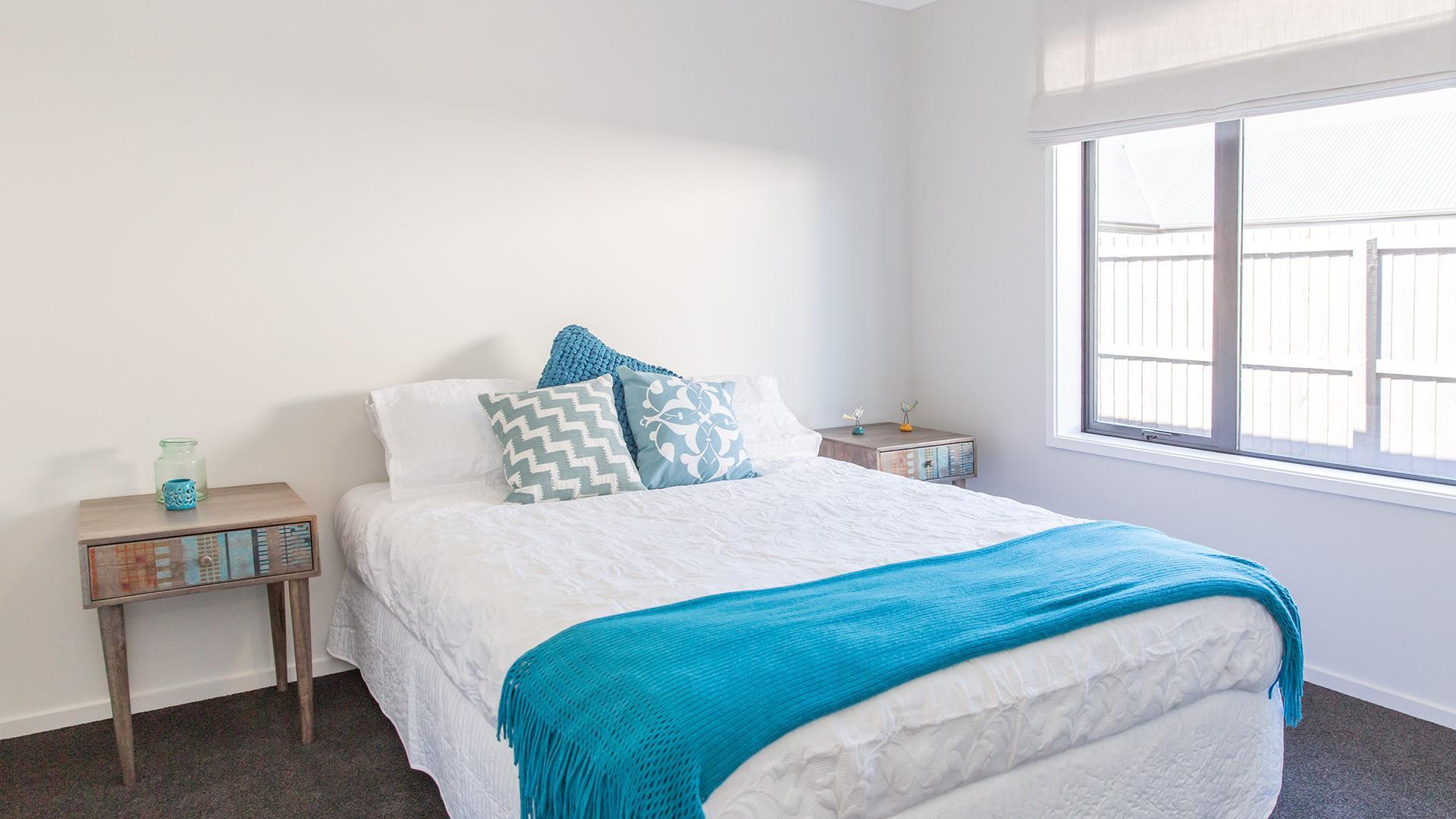 4-GJ-Goldfinch-Bed