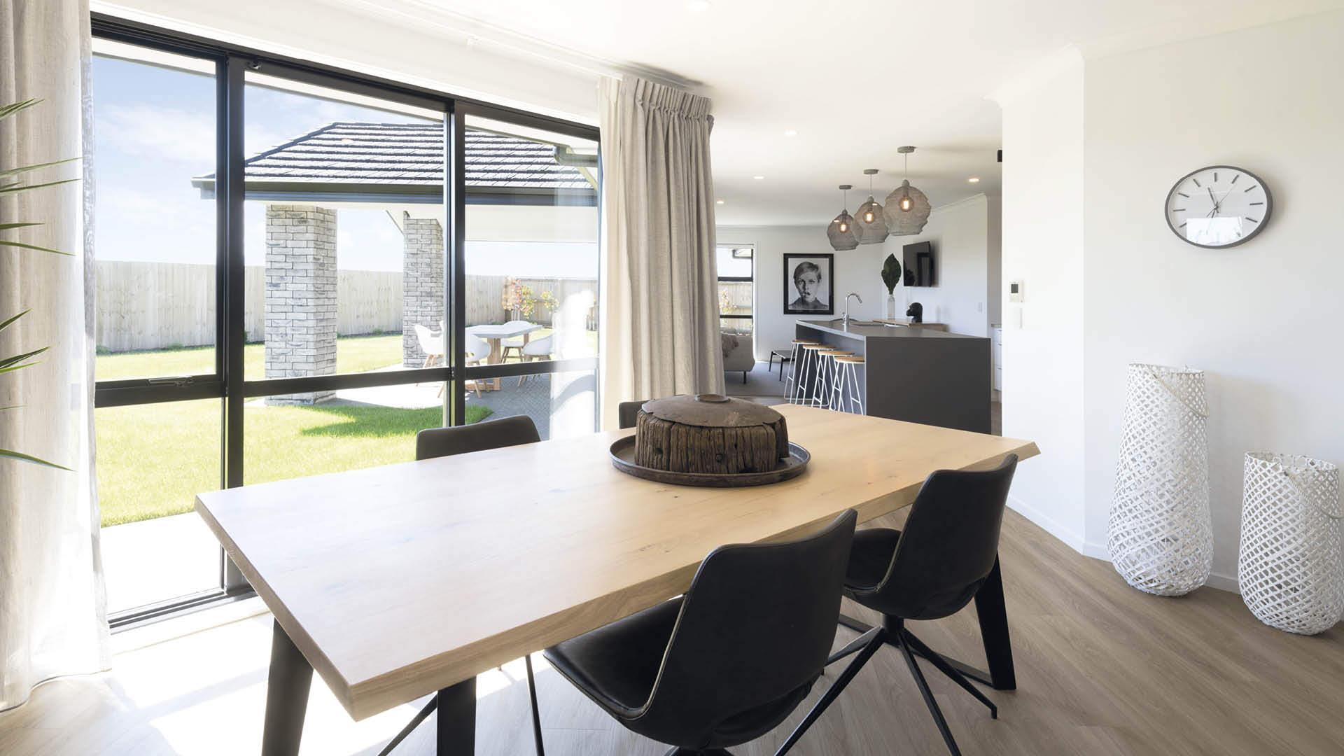 8-GJ-Apiata-Dining-1(Clone) - 52168501326