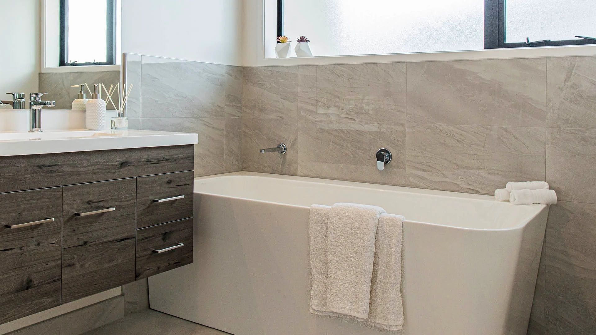 6-PK-18153 bathroom 6-PK-18153 bathroom