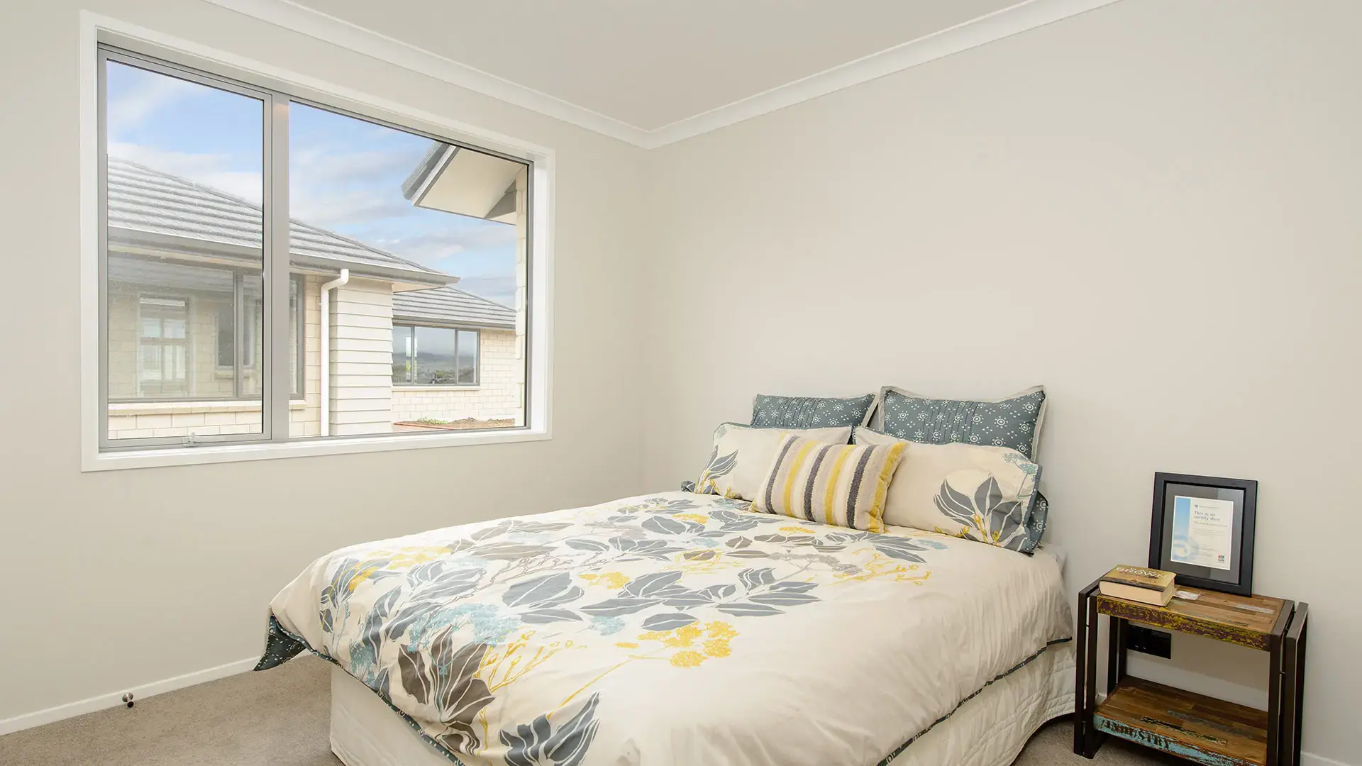 0304-Bed2 0304-Bed2