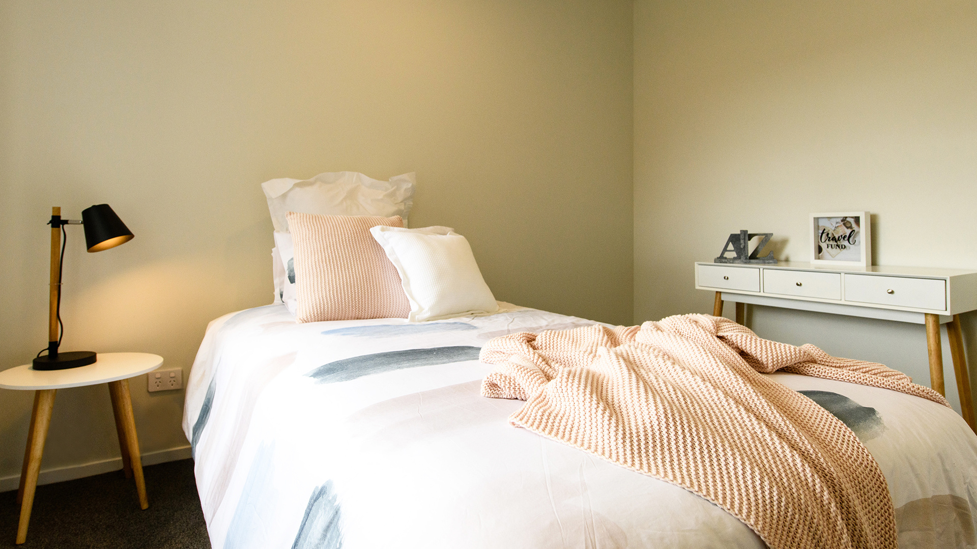 08-Bed2-2019-01-23-MTP-00103 08-Bed2-2019-01-23-MTP-00103