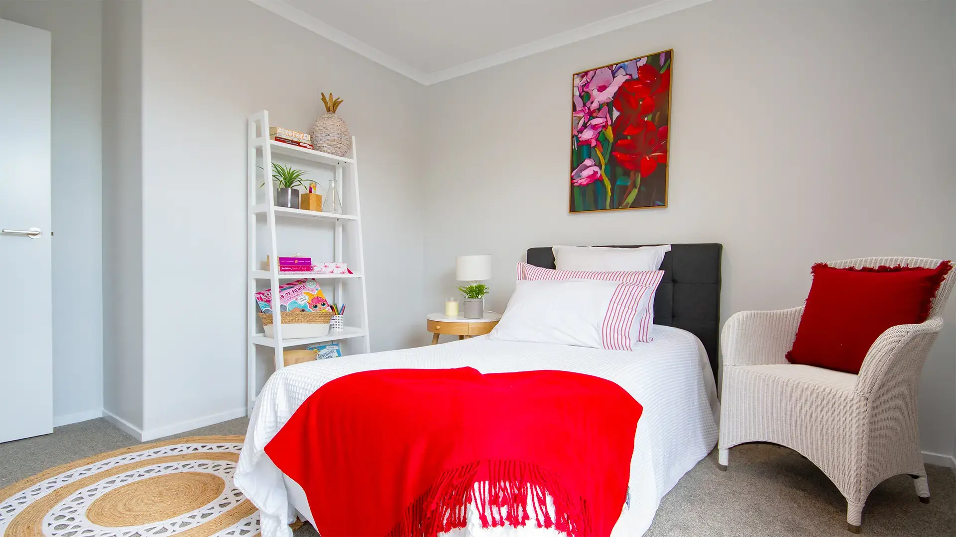10-34c-Bringham-Creek-Road-175-Bedroom2-Web2 10-34c-Bringham-Creek-Road-175-Bedroom2-Web2