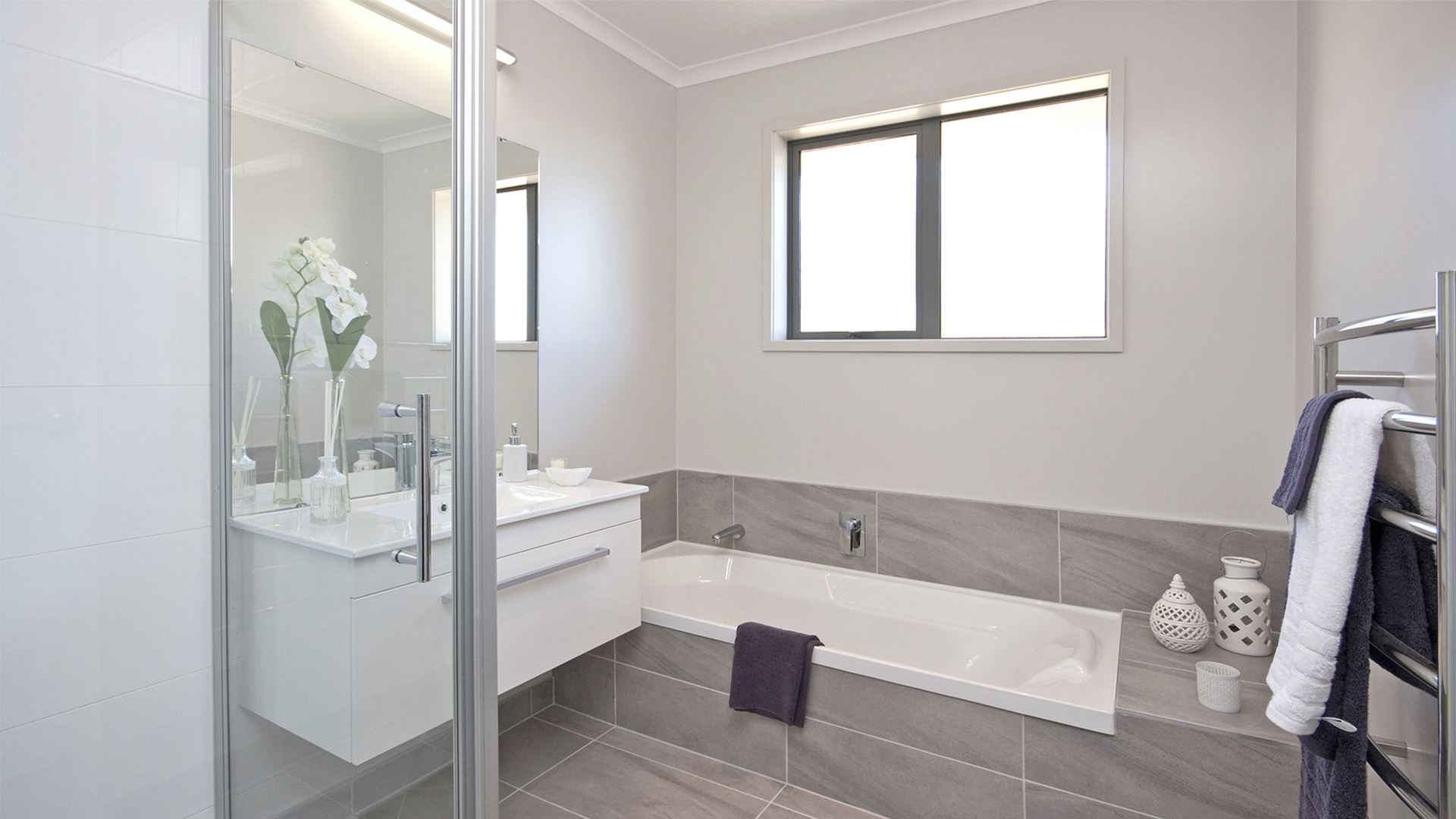 12-Canmore-St-bathroom-180-PK-Pokeno 12-Canmore-St-bathroom-180-PK-Pokeno