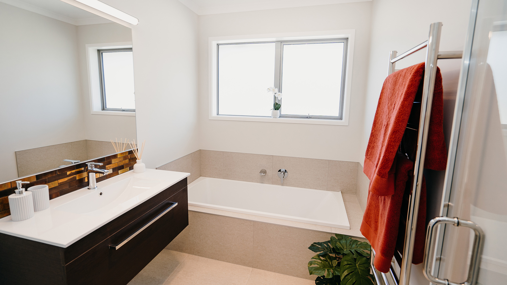 13-GJ-Gardner-32-Pioneer-Road-158-Bath 13-GJ-Gardner-32-Pioneer-Road-158-Bath