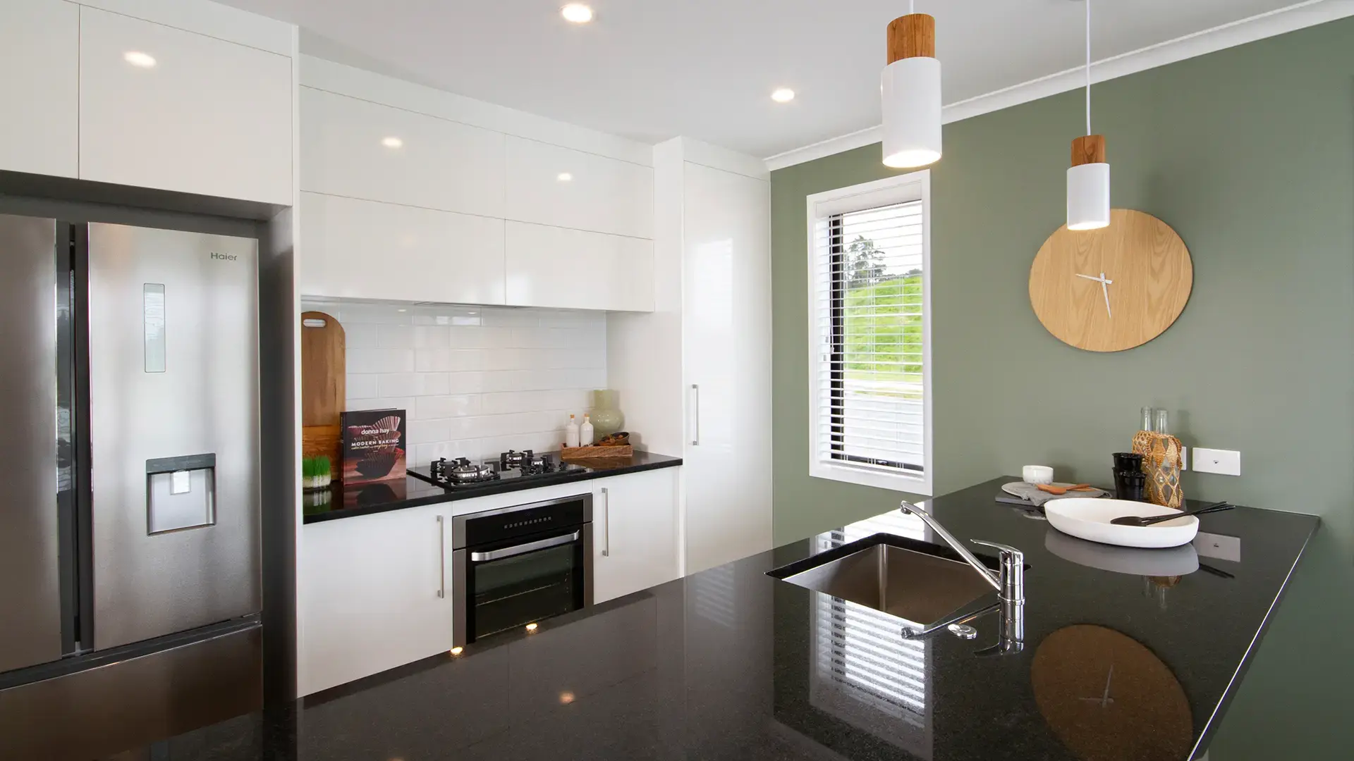 2-6c-3-Crows-Rd-3-Kitchen 2-6c-3-Crows-Rd-3-Kitchen