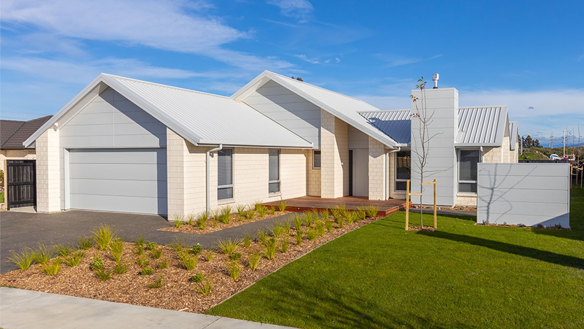 MB-Showhome-Thumbnails-1920x1080x1501 MB-Showhome-Thumbnails-1920x1080x1501