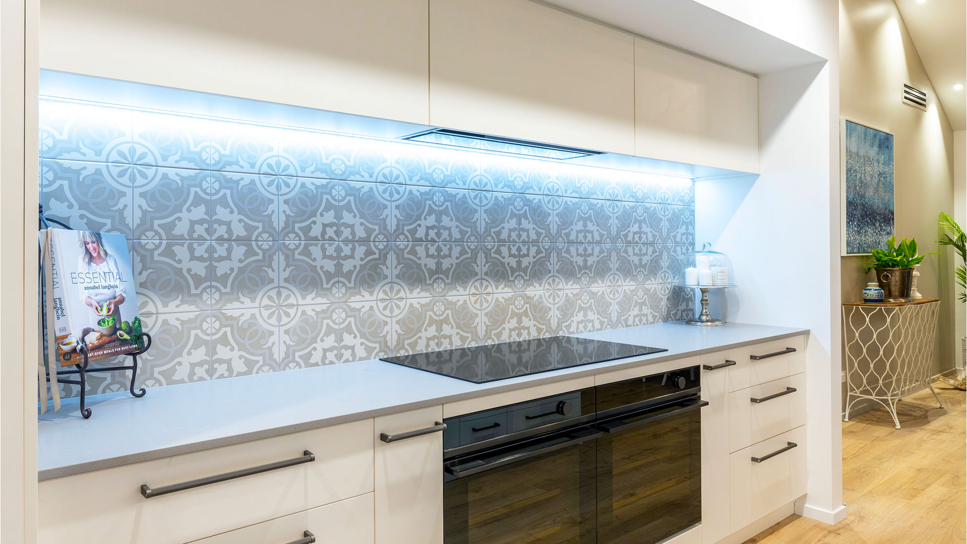 MB-Showhome-Thumbnails-1920x1080x1507 MB-Showhome-Thumbnails-1920x1080x1507