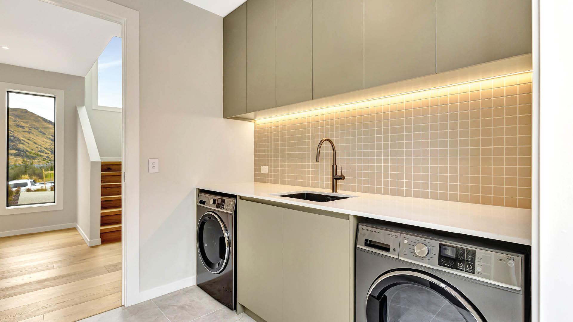 SH-QT-Mt-Edward-Elegance-08