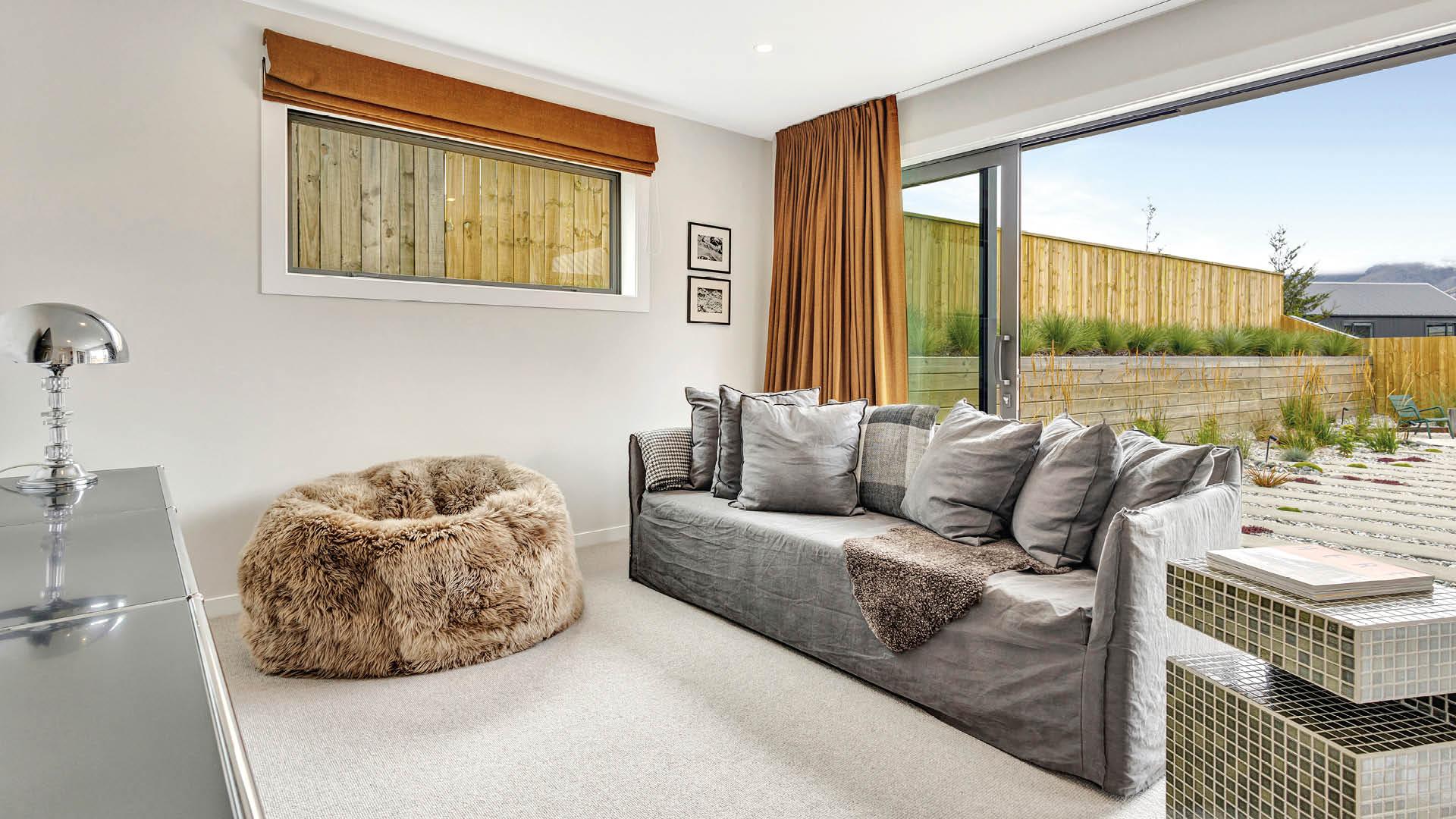 SH-QT-Mt-Edward-Elegance-10