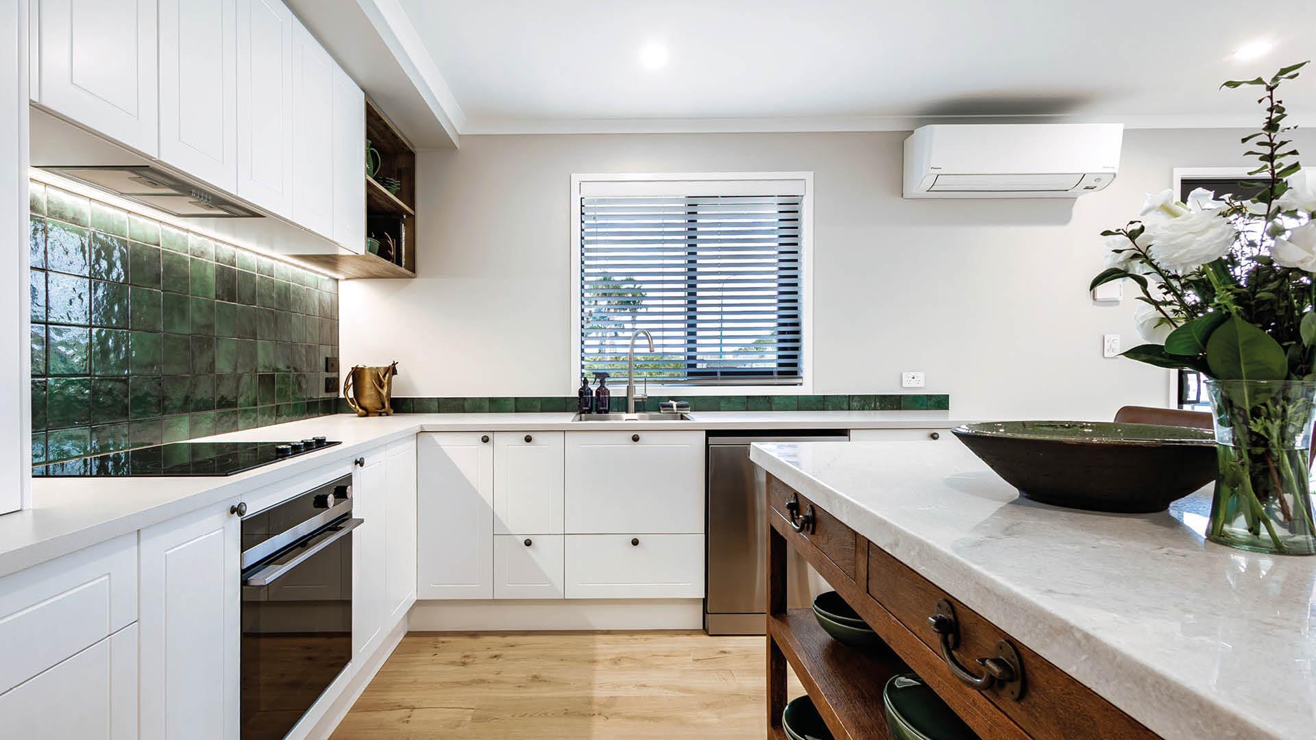 SH-RW-Cosy-in-Kumeu-04